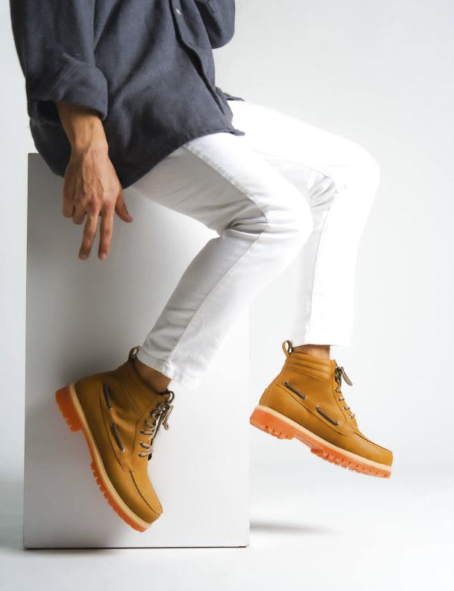 Ανδρικά ταμπά μποτάκια δερματίνη τρακτερωτή σόλα B20 φωτογραφία